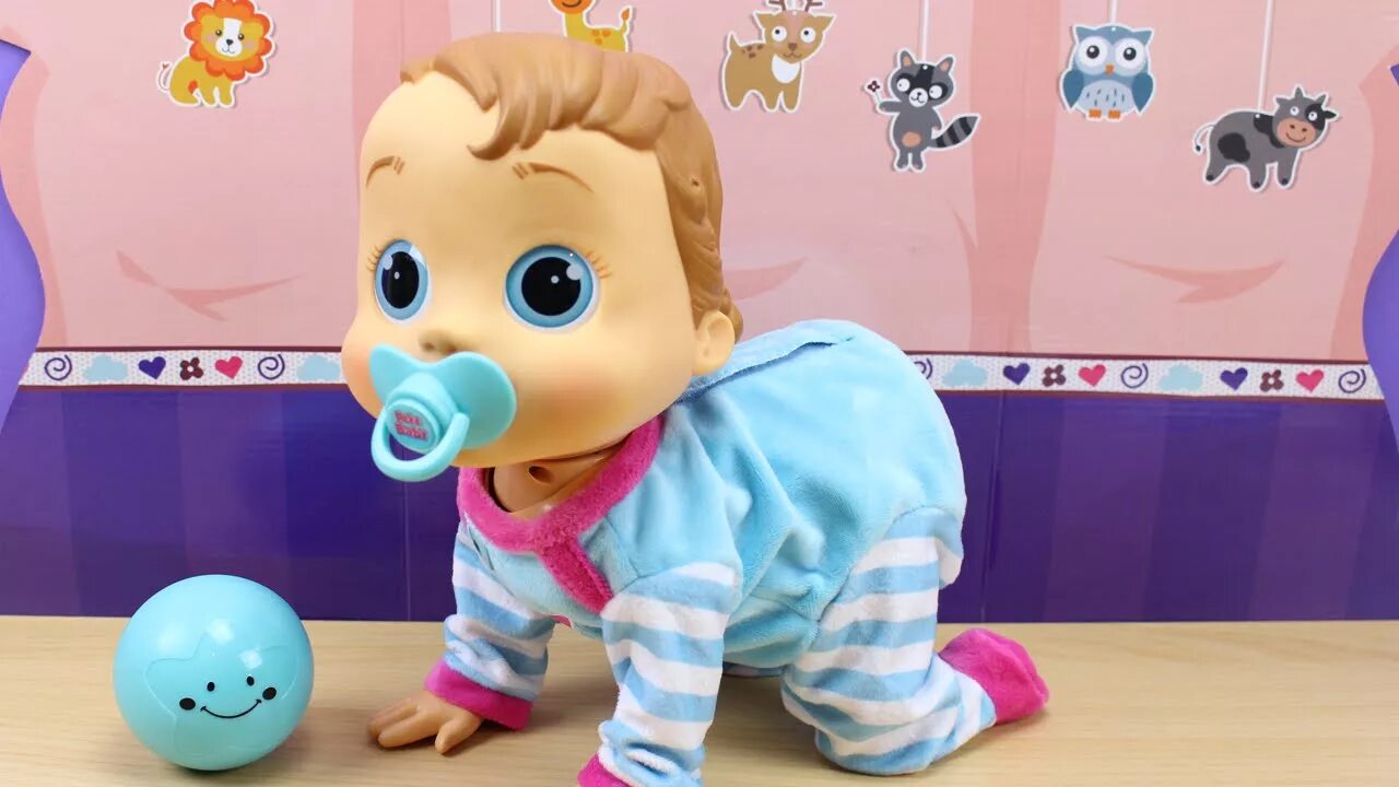 Lambaby видео. Чарли Беби. Baby wow кукла. IMC Toys Baby wow. Babywow ползающая кукла.