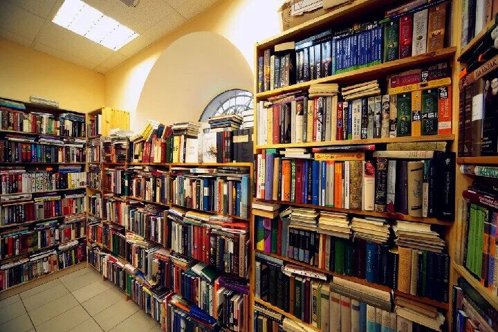 Книжный магазин график работы