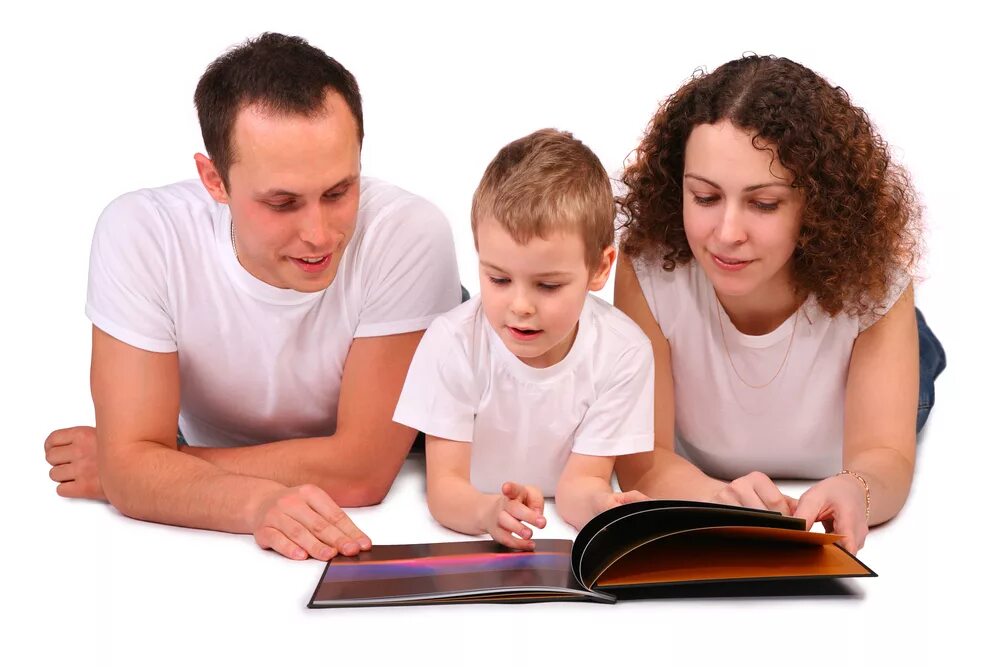Статья читающая семья. Читающая семья. Папа мама я читающая семья фото. Читающая семья мероприятие. Читаем всей семьей Заголовок.