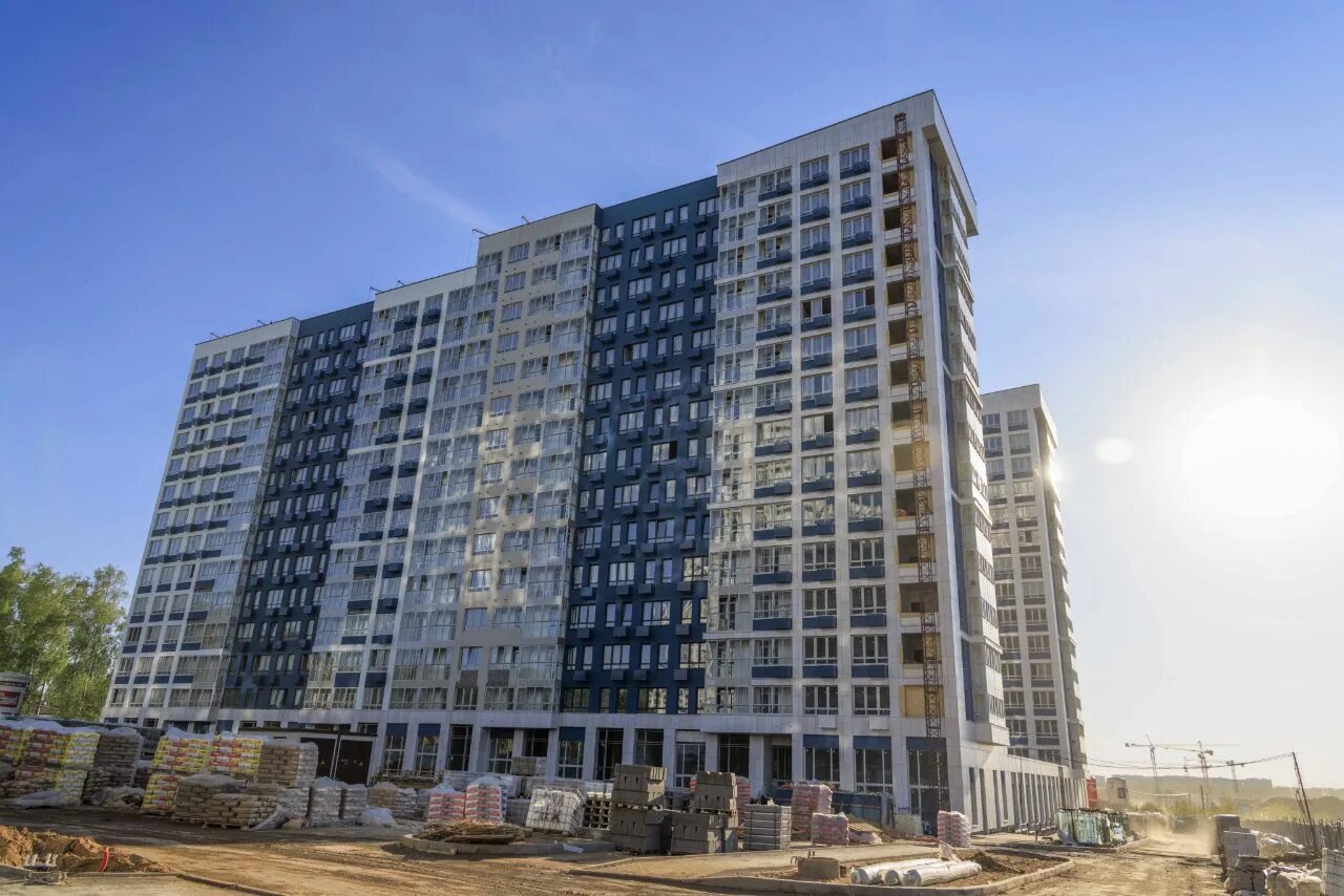 Жк белые ночи а101. Многоэтажный дом в москве. Жк дзен -кварталы москва. А101 белые ночи. А101 белые ночи.