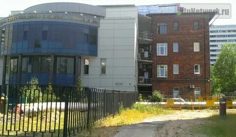 Институт бизнеса и управления