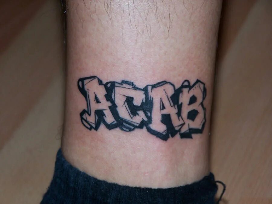 Теги a c a b. Акаб тату. Татуировка ACAB. A.C.A.B тату. Тату надпись ACAB.