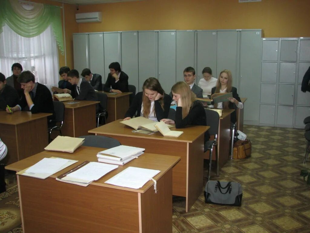 липецкий архив новейшей истории. архив внутри архива. освещение в архиве. липецкий архив новейшей истории. юрий иванович чурилов.