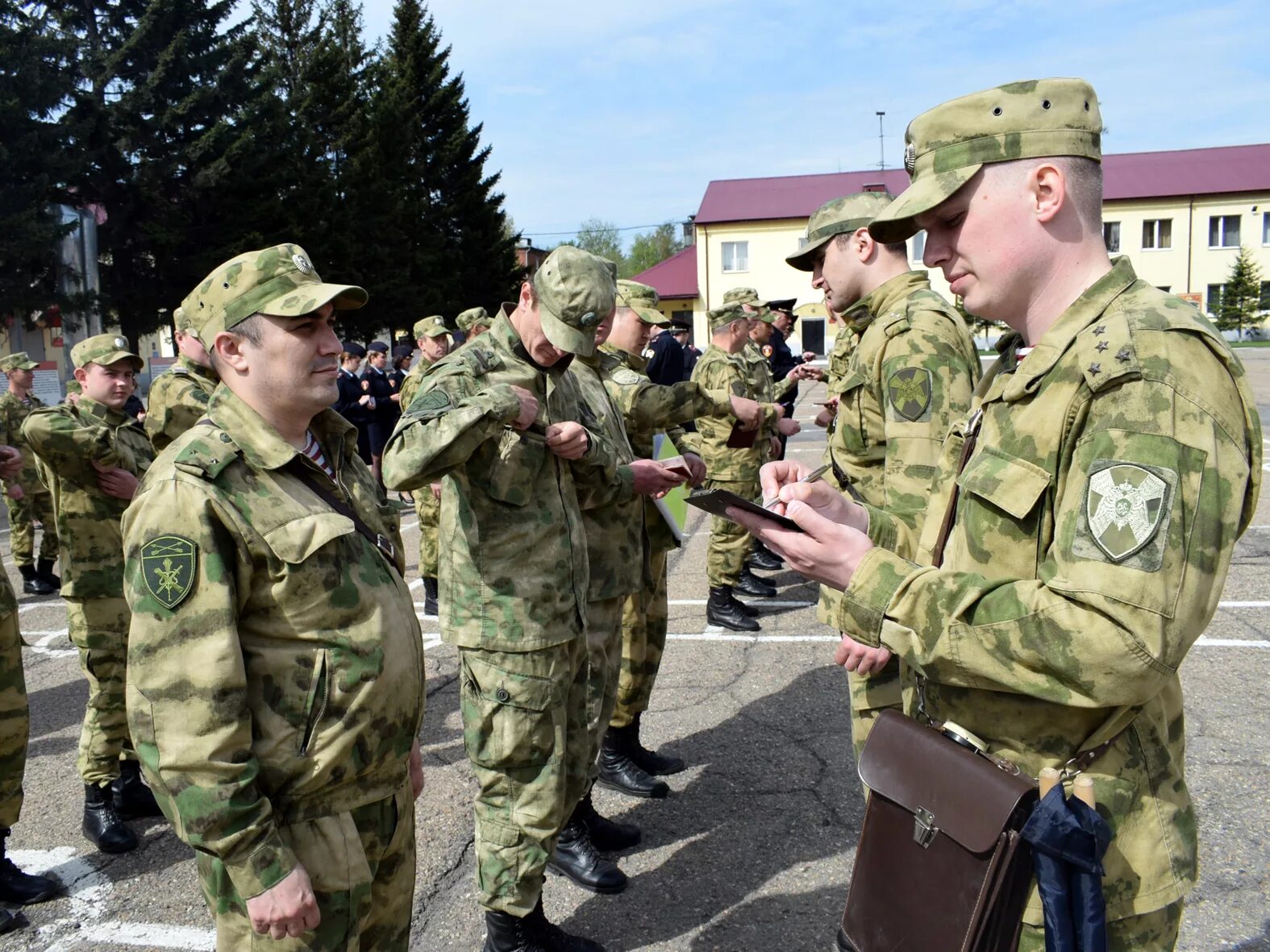 ВНГ РФ форма одежды. Военная форма войск национальной гвардии России. Новая форма ВНГ. Форма мох ВНГ. Сколько человек в росгвардии