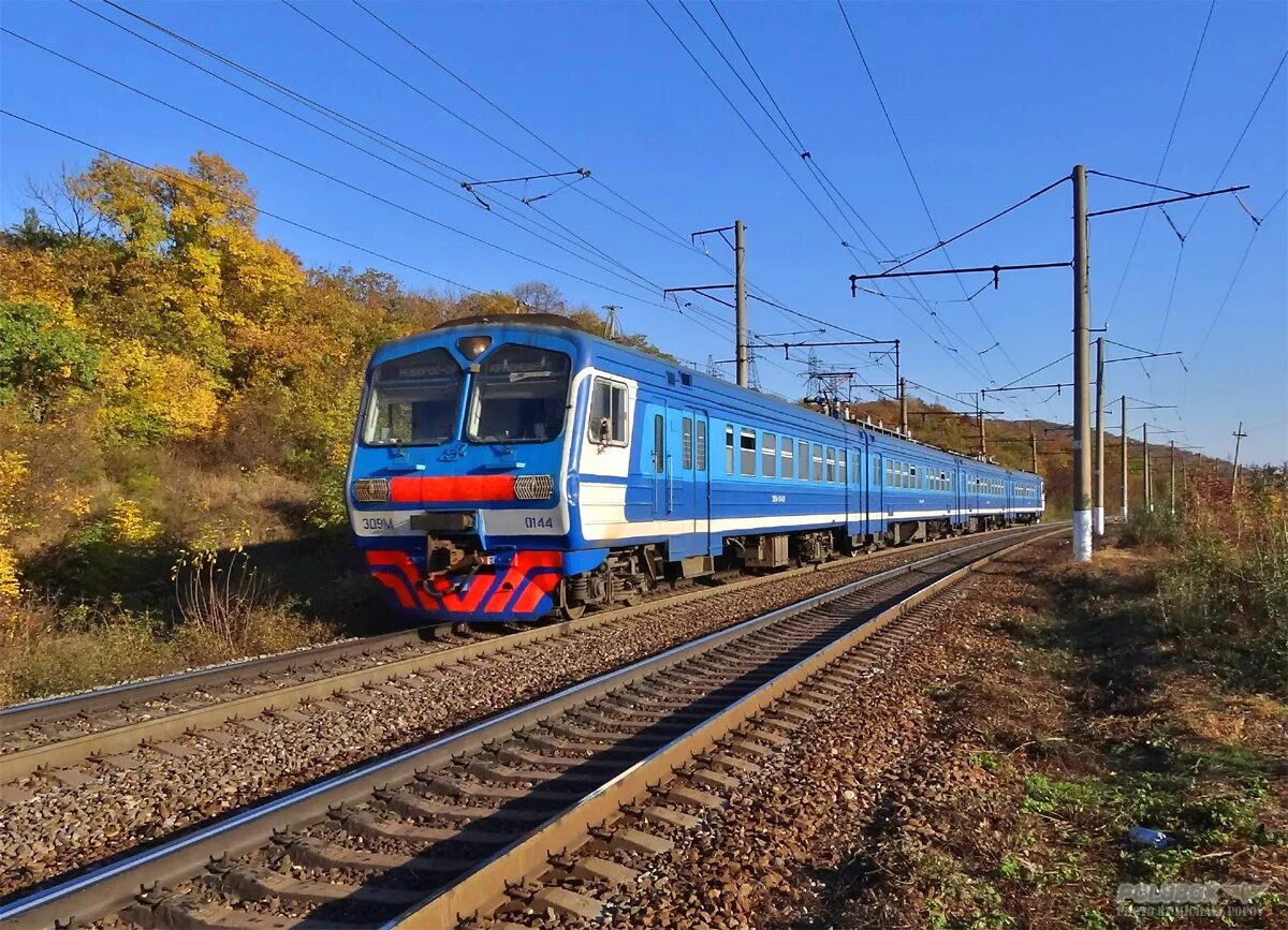 Эд9м СКЖД. Электропоезд эд9м. Эд9м 0073. Эд9м-0144.