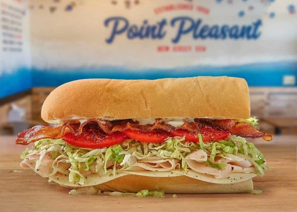 Jersey mike's delivery. Mike s holiday. Mike s holiday. Jersey mike's subs производит. Новая машина майка майка короткометражка.
