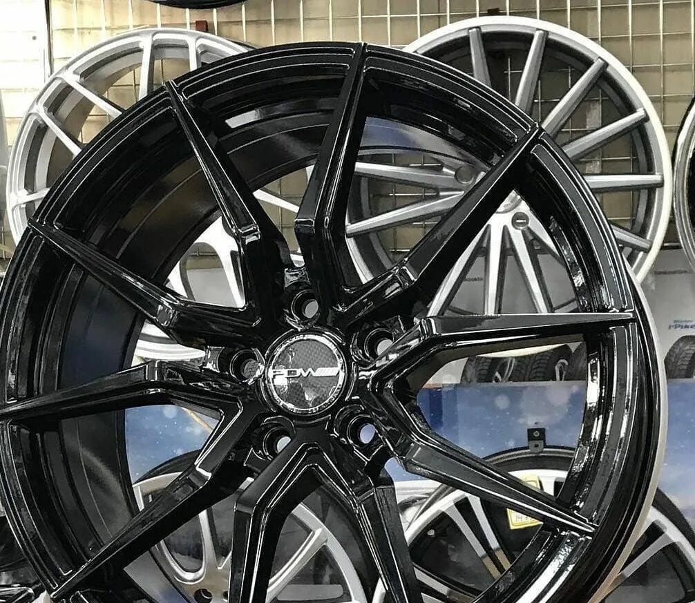 Pdw повышен. Pdw monaco r17. pdw monaco r18. диски pdw spyder r17. pdw диски corsa.