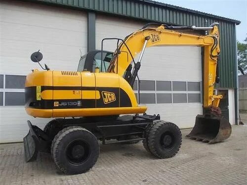 Экскаватор 130. JCB js 130w. Колесный экскаватор JCB js 130w. JCB 130 колесный. JCB экскаватор js130 js160.