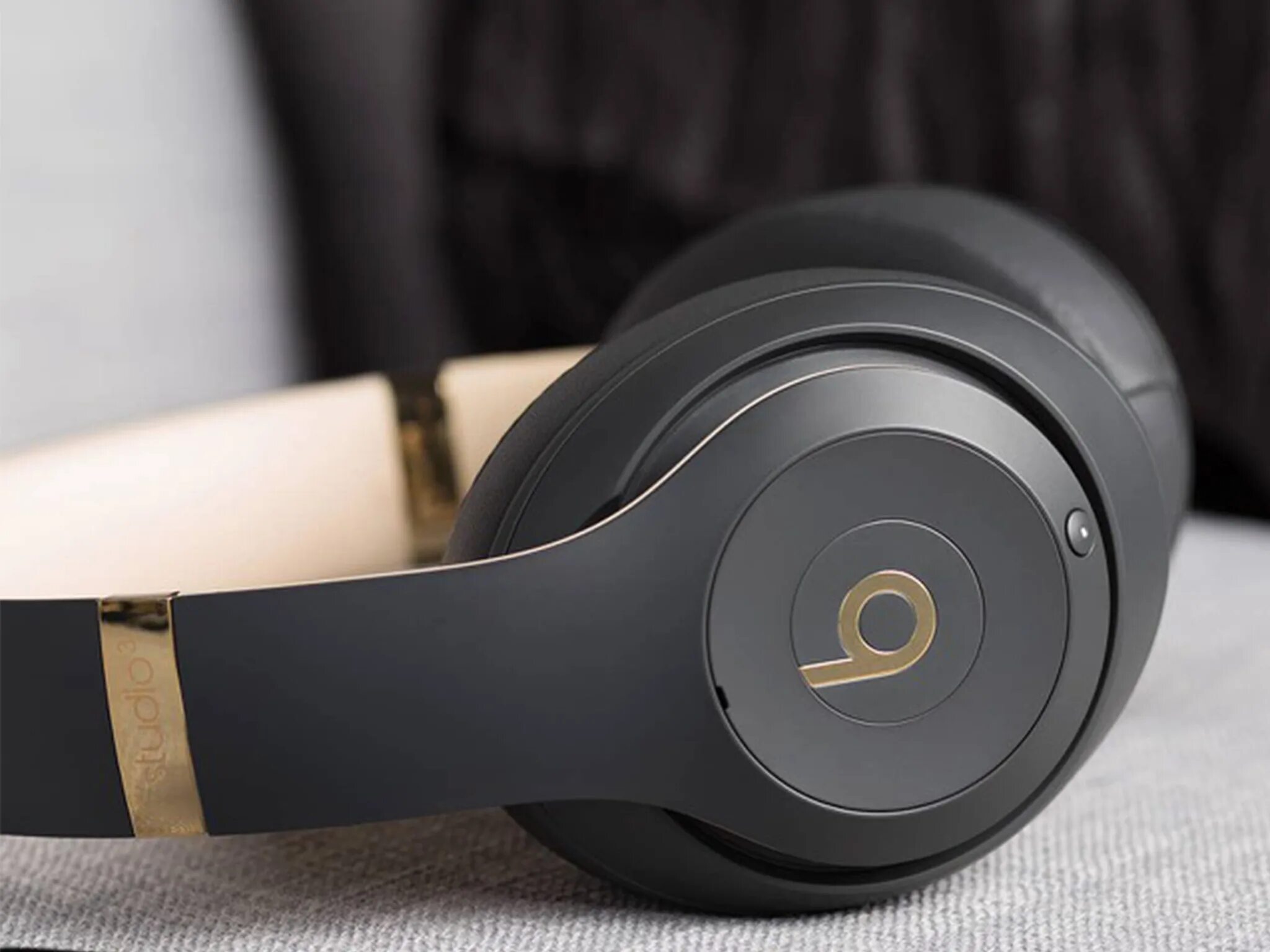 Beats studio pro как подключить к пк Beats Headphones Solo 3 Vs Studio 3 Cheap Sale xn--h1aahyg1df.xn--p1ai