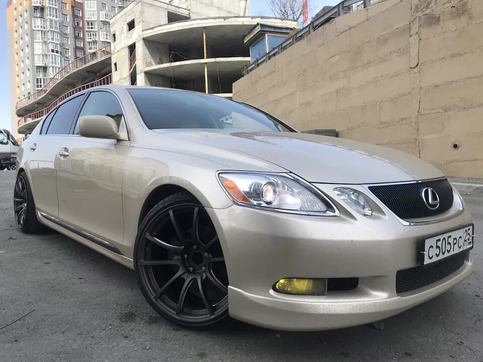 Диски lexus gs. Lexus gs300 r19. Lexus gs300 r18. R20 на Лексус гс300. Lexus GS 300 на 20 дисках.