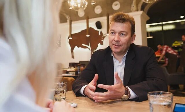 Линник виктор вячеславович. Александр и виктор линники. Линник мираторг. Линник мираторг. Линник виктор вячеславович мираторг.