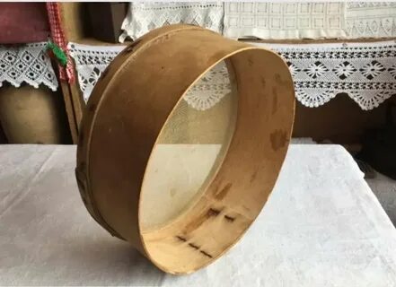 Носу решето на голове