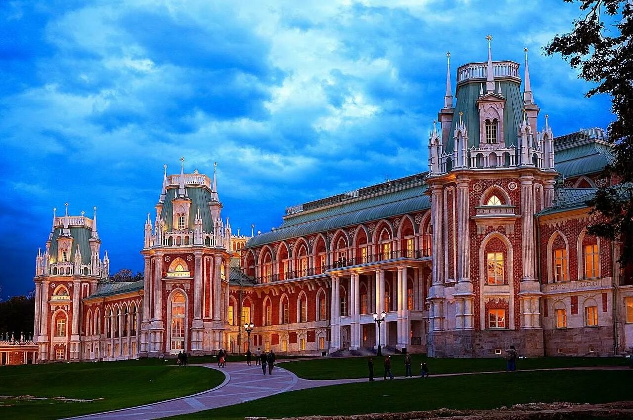 Баженов Дворцовый комплекс в Царицыно. Усадьба Царицыно (Архитектор в.и. Баженов). Ансамбль усадьбы Царицыно. Музей усадьба Царицыно. Царицыно стиль