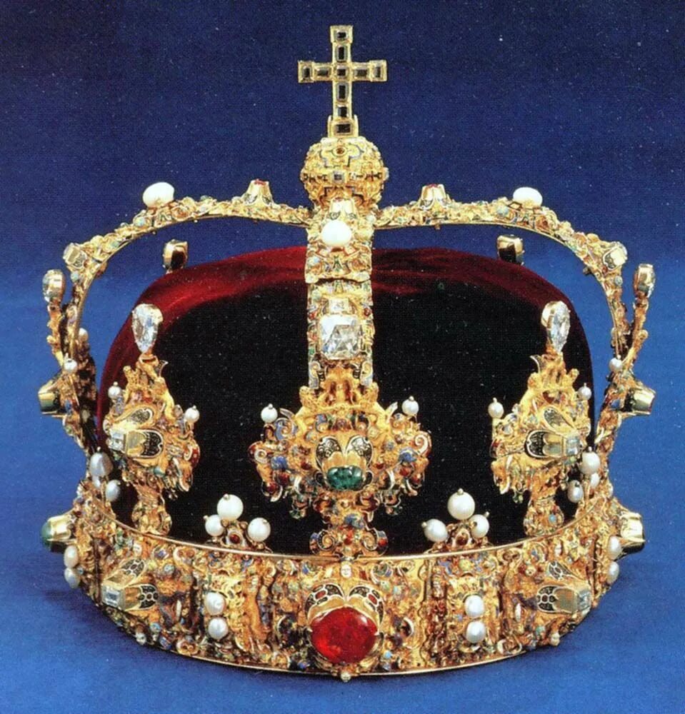 Корона короля баварии. Корона датского короля кристиана v. Терновый венец иисуса христа. 1595. Терновый венец иисуса христа.