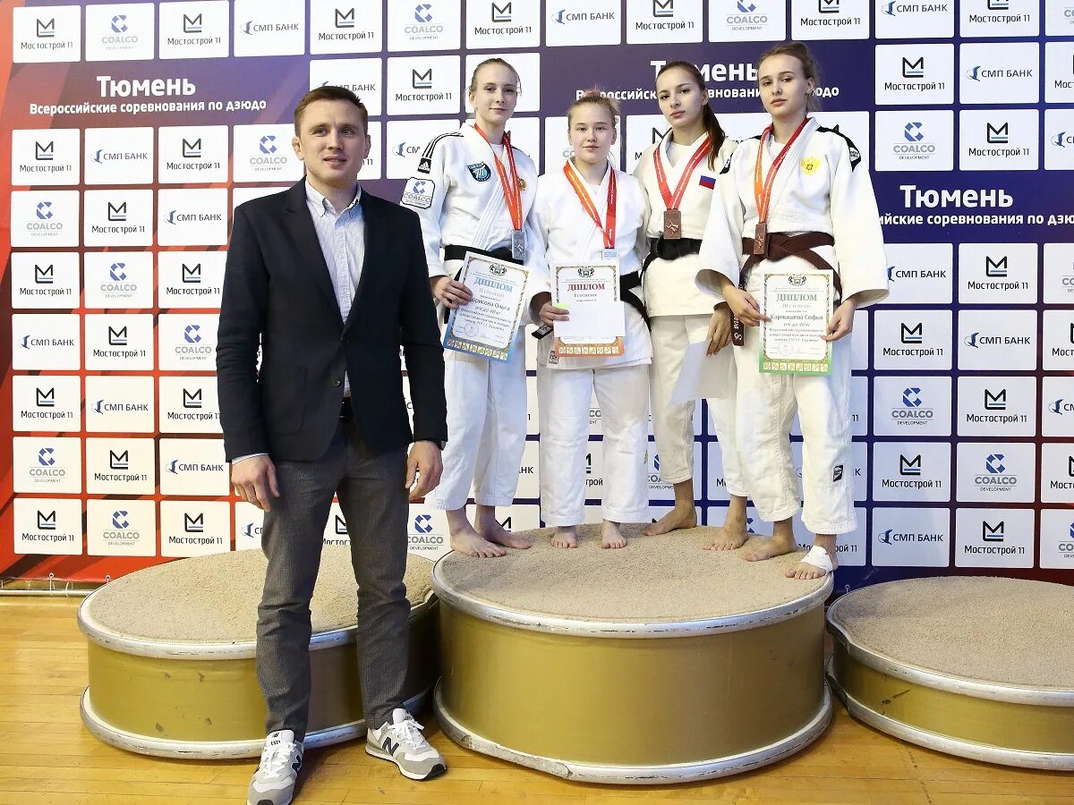 тюмень дзюдо соревнования. дзюдо олимпиада россия. тюмень дзюдо соревнования. кудзиева з. дзюдо тюмень 2022.