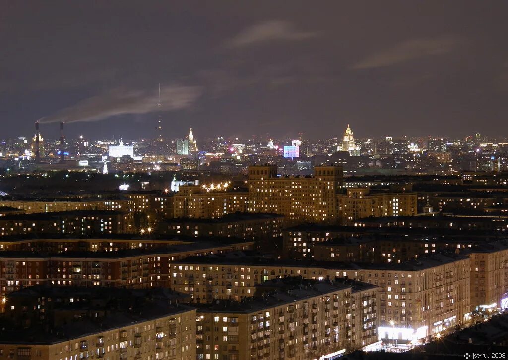 московские окна ночью