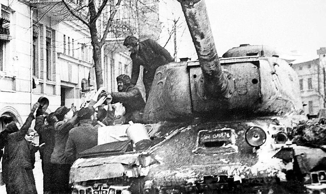 Штурм кенигсберга 1945. Пилькаллен восточная пруссия 1945. Освобождение будапешта 1945. 28 февраля 1945. Земландская группировка немецких войск.