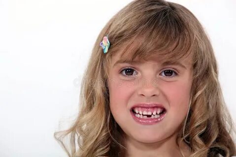 Bare teeth
