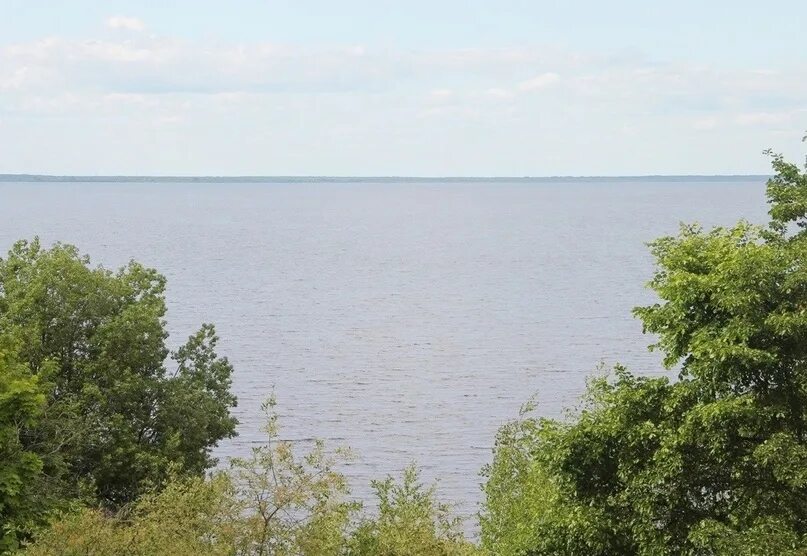 Озеро Ильмень. Озеро Ильмень в Великом Новгороде. Оздоровлению рек. Озеро Ильмень надпись. Озеро ильмень и волхов