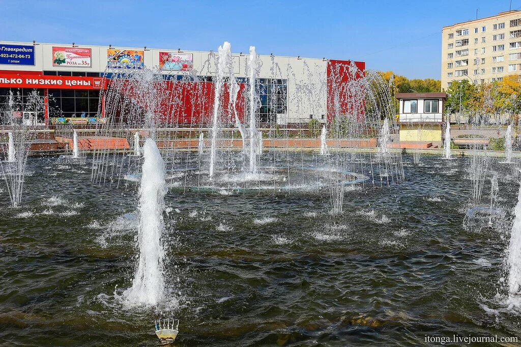 Погода в прокопьевске тыргане. Городской фонтан прокопьевск. площадь городского фонтана прокопьевск. прокопьевск тырган. фонтан в прокопьевске на тыргане.