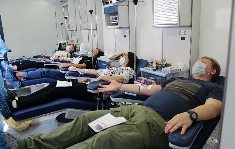 Донорство в нижнем. Тульская станция переливания крови. Мобильный пункт сдачи крови. Отделение переливания крови.
