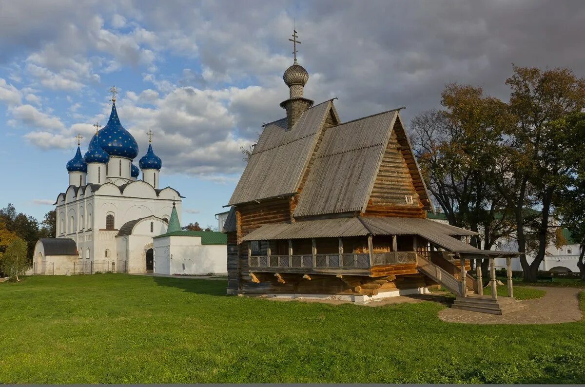 Суздаль золотое кольцо. Золотое кольцо Росси Суздаль. Суздаль Жемчужина золотого кольца. Суздаль достопримечательности золотого кольца.