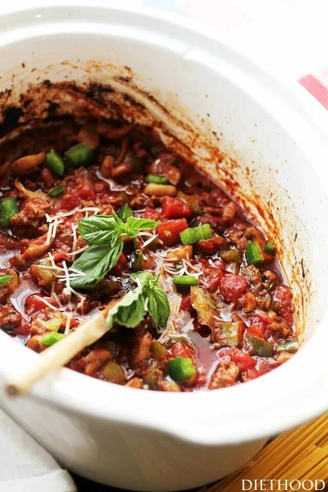 Quick Tomato Basil Sauce - A Couple Cooks