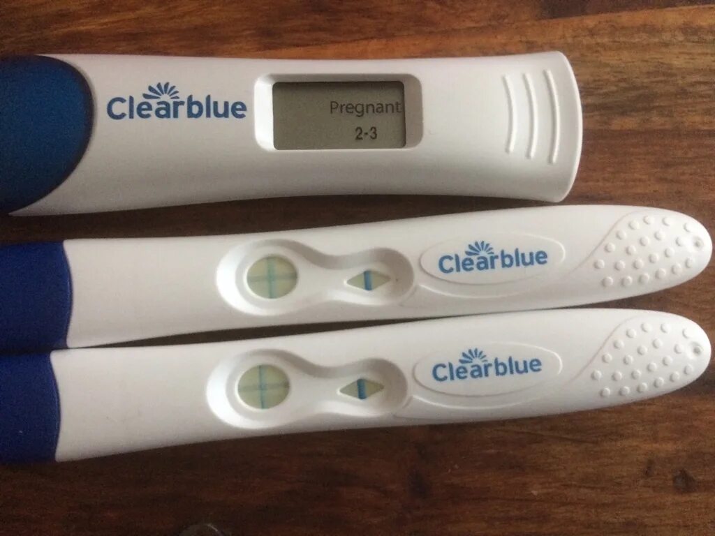 Тест клеар блю показывает. Тест clearblue за 5 дней. тест клеар блю за 5 дней. тест клеар блю положительный. ткст клеарблю положительный.