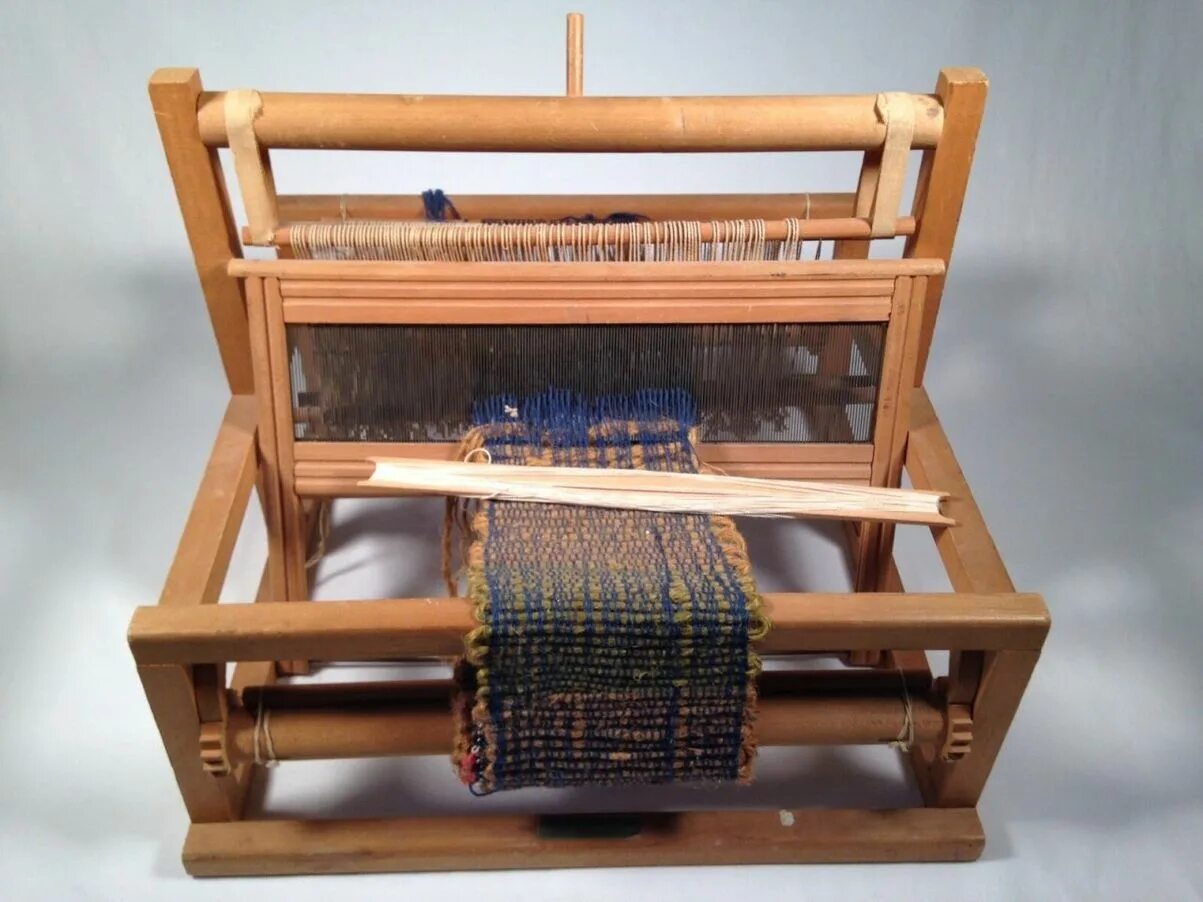 Станок для ткания половиков. Ткацкий станок п 125. Ткацкий станок смит lp500. Ткацкий станок смит ip500. Ткачество таанико.