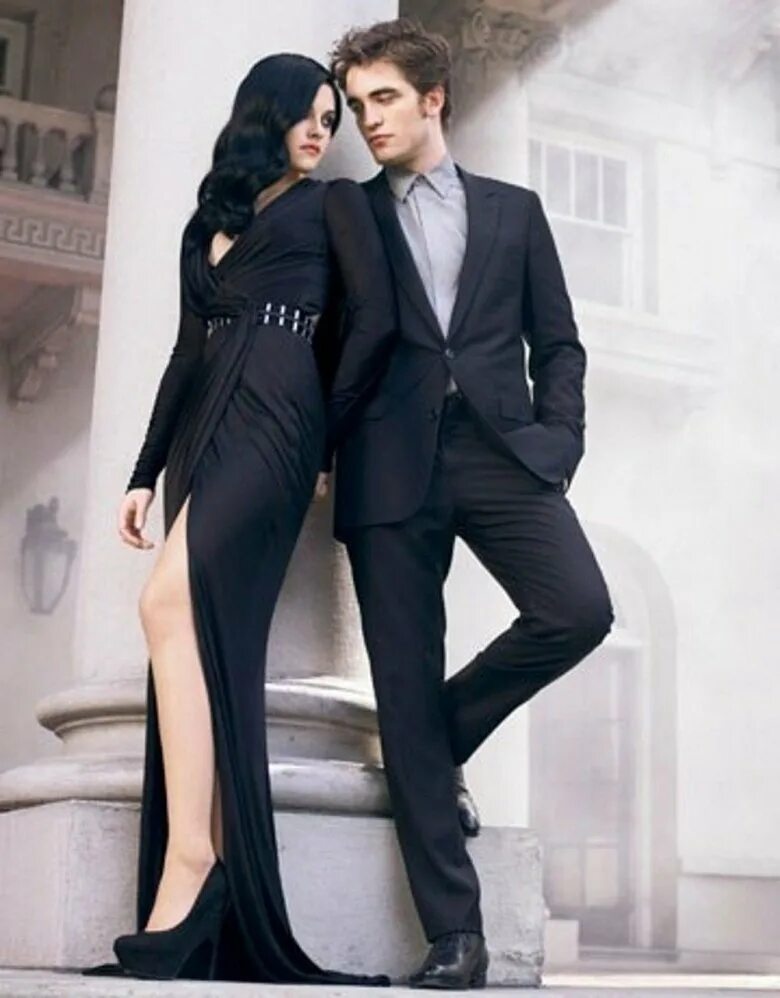 Мужчина в образе женщины. Роберт Паттинсон и Кристен Стюарт фотосессии. Kristen Stewart Robert Pattinson Wedding. Кристен Стюарт и Роберт Паттинсон свадьба. Роберт Паттинсон свадьба.