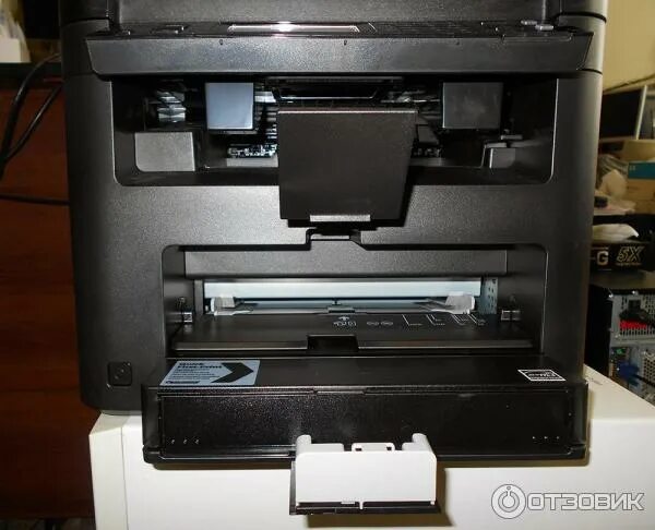 I sensys mf216n. Canon mf216n. canon mf 216. canon mf216n петли крышки стола.
