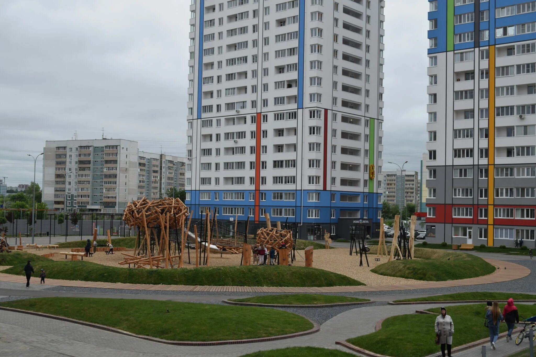 Жк новая жизнь ульяновск. Жк жизнь ульяновск. Мкр новая жизнь ульяновск. Жк жизнь ульяновск. Микрорайон новая жизнь ульяновск.