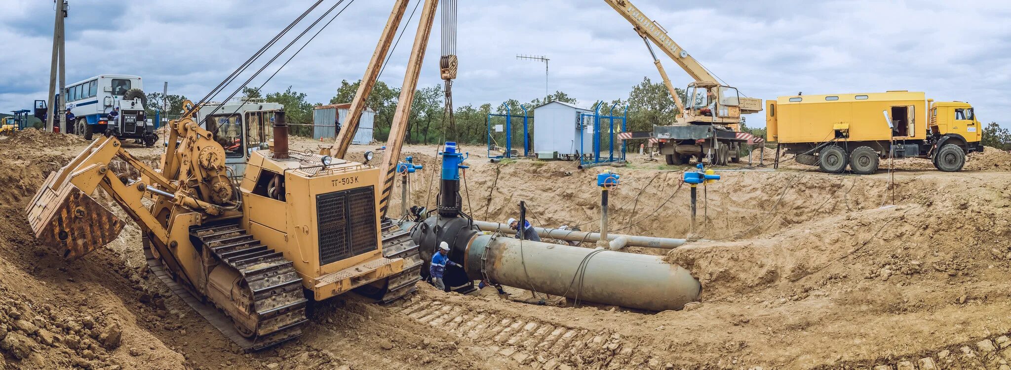 Работа газопроводе. Казимагомед моздок газопровод. магистральный газопровод моздок-грозный. работы на газопроводе. газопровод в дагестане.