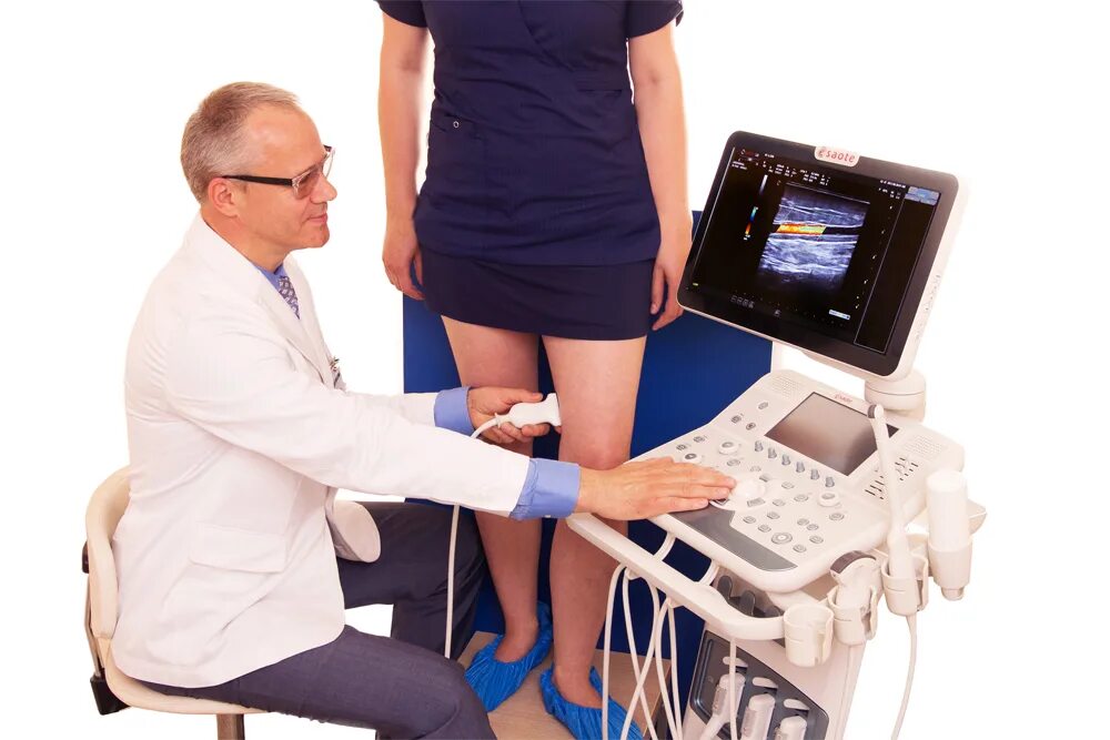 Врач флеболог в поликлинике. Флеболог врач узи. Врач флеболог в поликлинике. Узи дуплекс вен нижних конечностей. Ультразвуковая допплерография вен нижних конечностей.