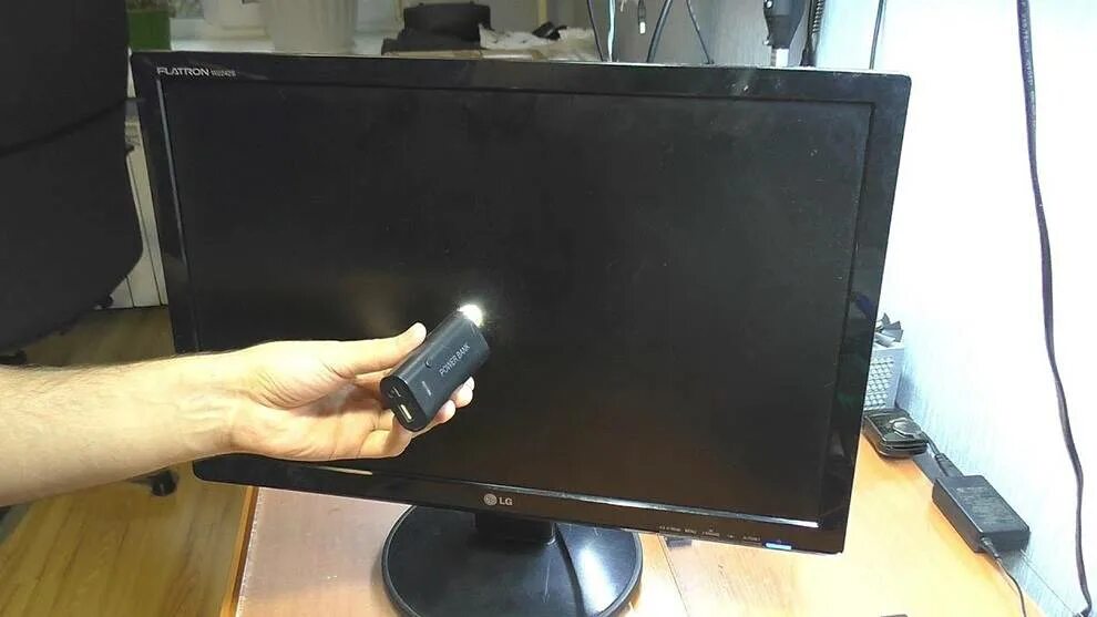 Как разбирается монитор. Монитор lg flatron e1941t. разбор монитора lg w2242tt. подсветка для монитора lg е2250. lg flatron w2242 подсветка.