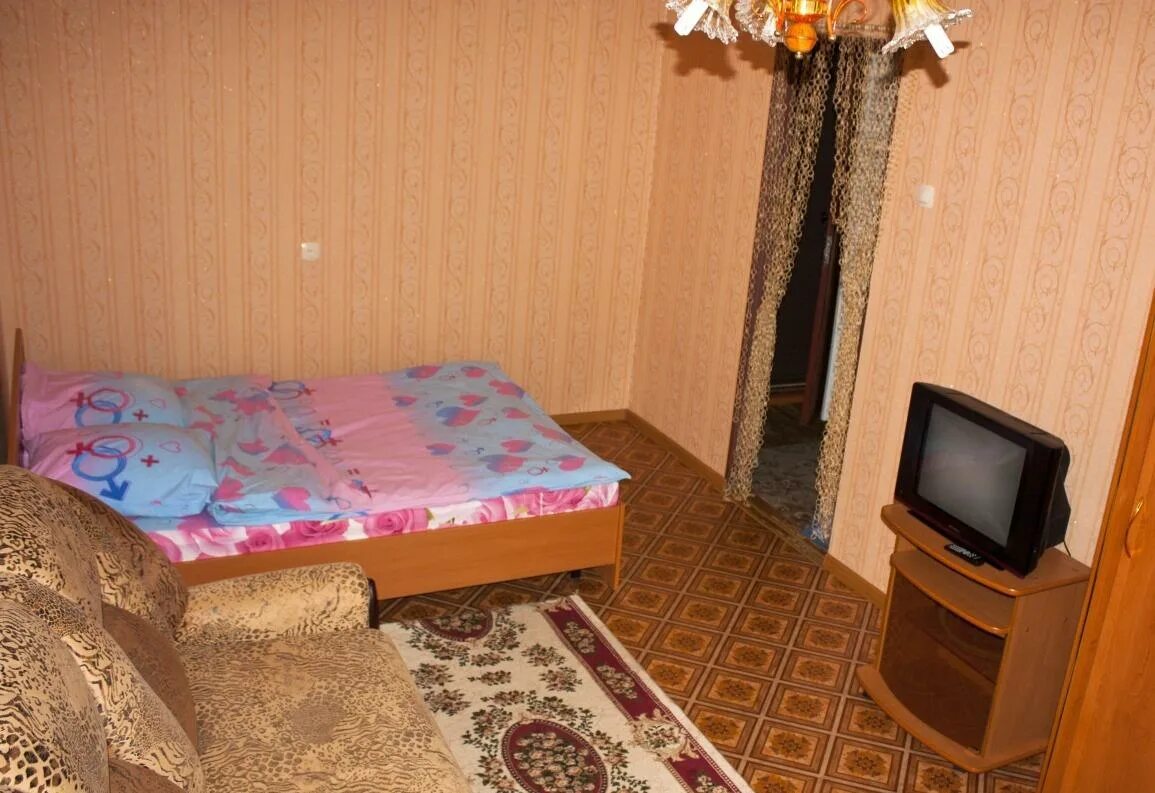 Сниму комнату в сормовском районе. Квартира в лениногорске возле педагогического колледжа. Квартира надо. Двушка на сутки в нижнем. Снять комнату квартиру в нижнем.