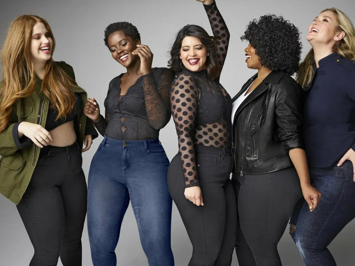 Plus Size Lane Bryant. Дениз плюс сайз. Модели Plus Size. Несколько полные девушки.