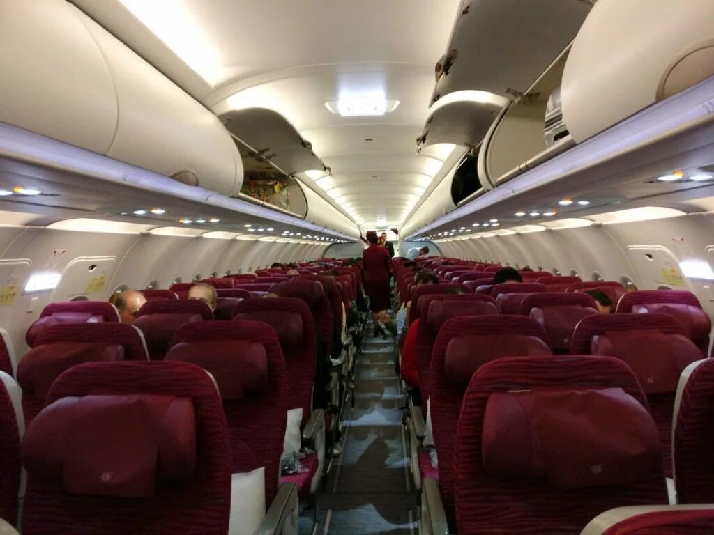 Airbus a320-200 салон. Самолёт аэробус а320 салон. Etihad a321 business class. Airbus a320-200 салон. Аэробус индустри а320.