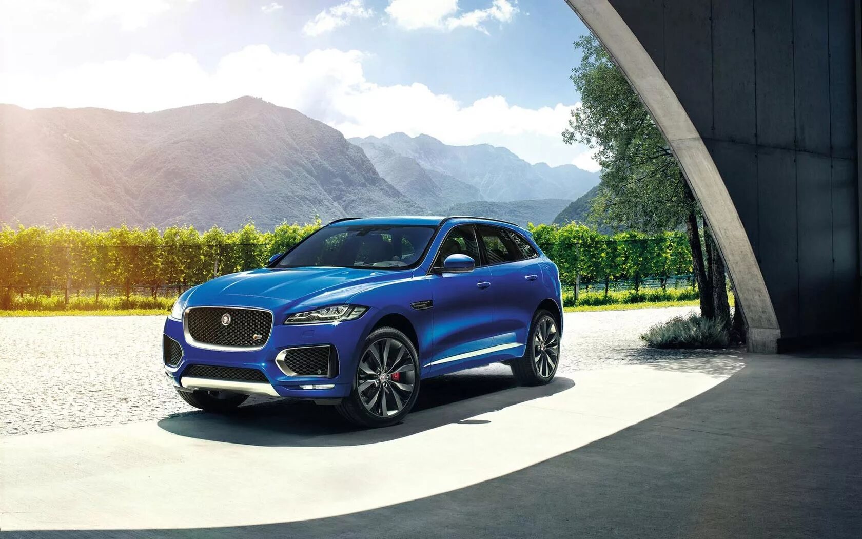 F pace 2025. F pace 2025