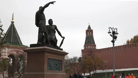 Ленин и пожарский