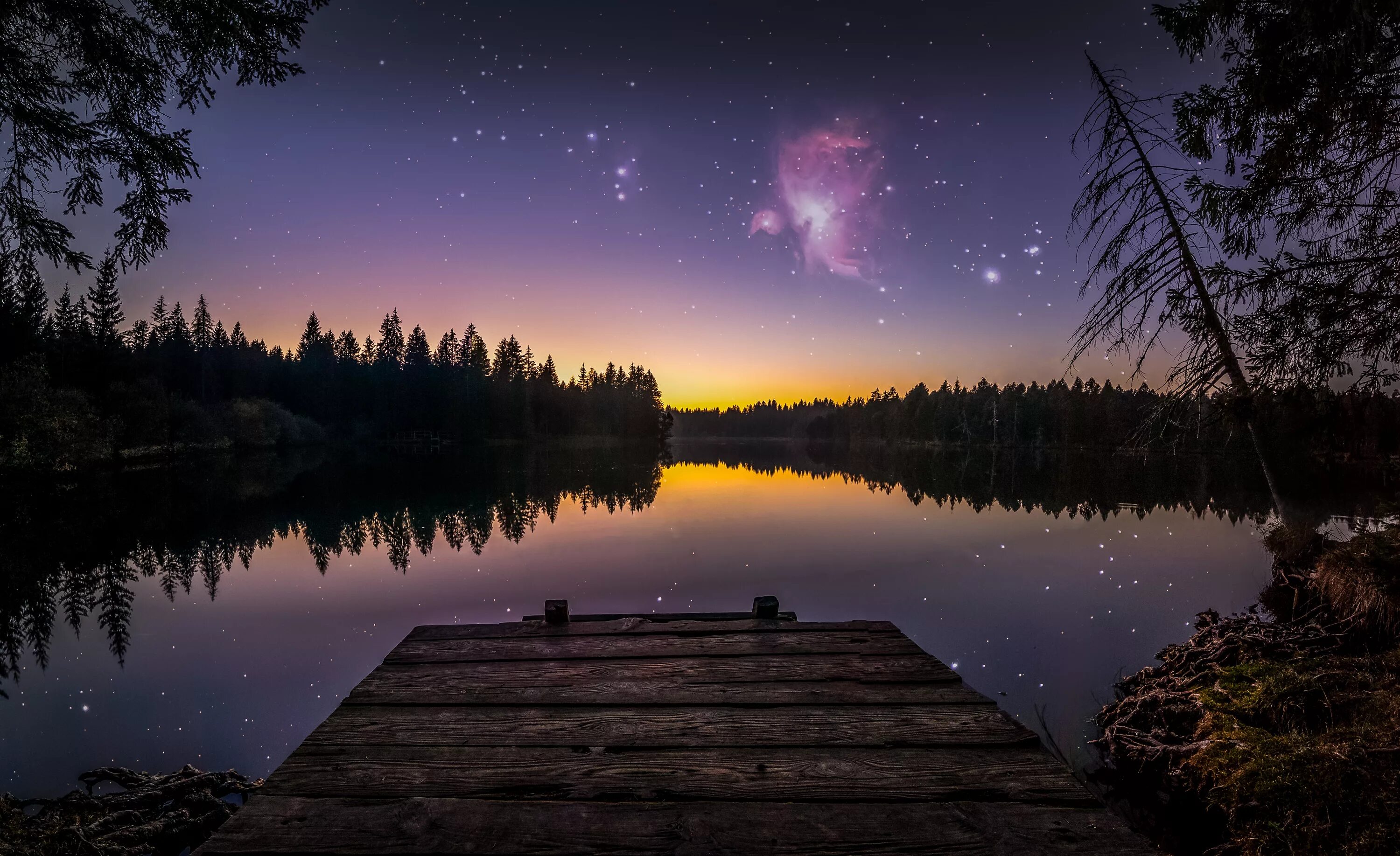 Картинки на ночь. Ночное озеро. Озеро ночью. Звезды над озером. Река ночью.