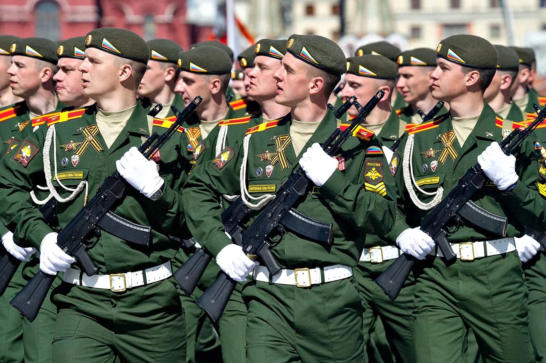 2008 год парад в чите. Знамя победы на красной площади в день победы. Фестиваль военных оркестров. Морская пехота на параде. Парад вопросов.