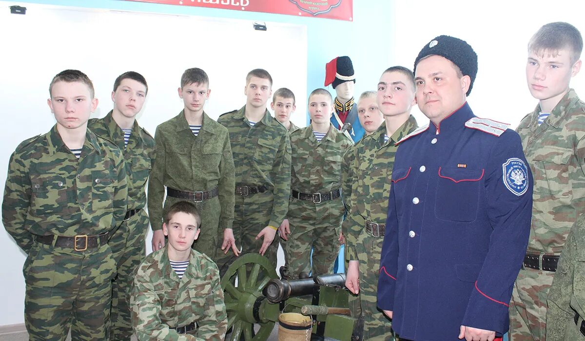 Дтк 3 корпус димитровград. Димитровградский технический колледж димитровград. Димитровград, гвардейская ул. Дтк 3 корпус димитровград. Димитровградский технический колледж димитровград.