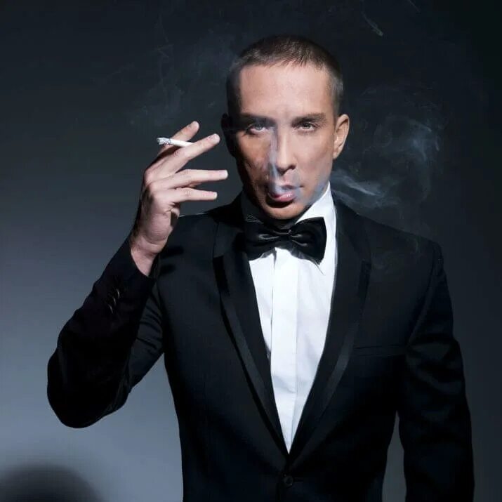 Известные ювелирные бренды. Диван престиж угловой щелково. Данко диван угловой престиж 11 левый инструкция по сборке. Диван угловой престиж 4. Ювелирный гарнитур.