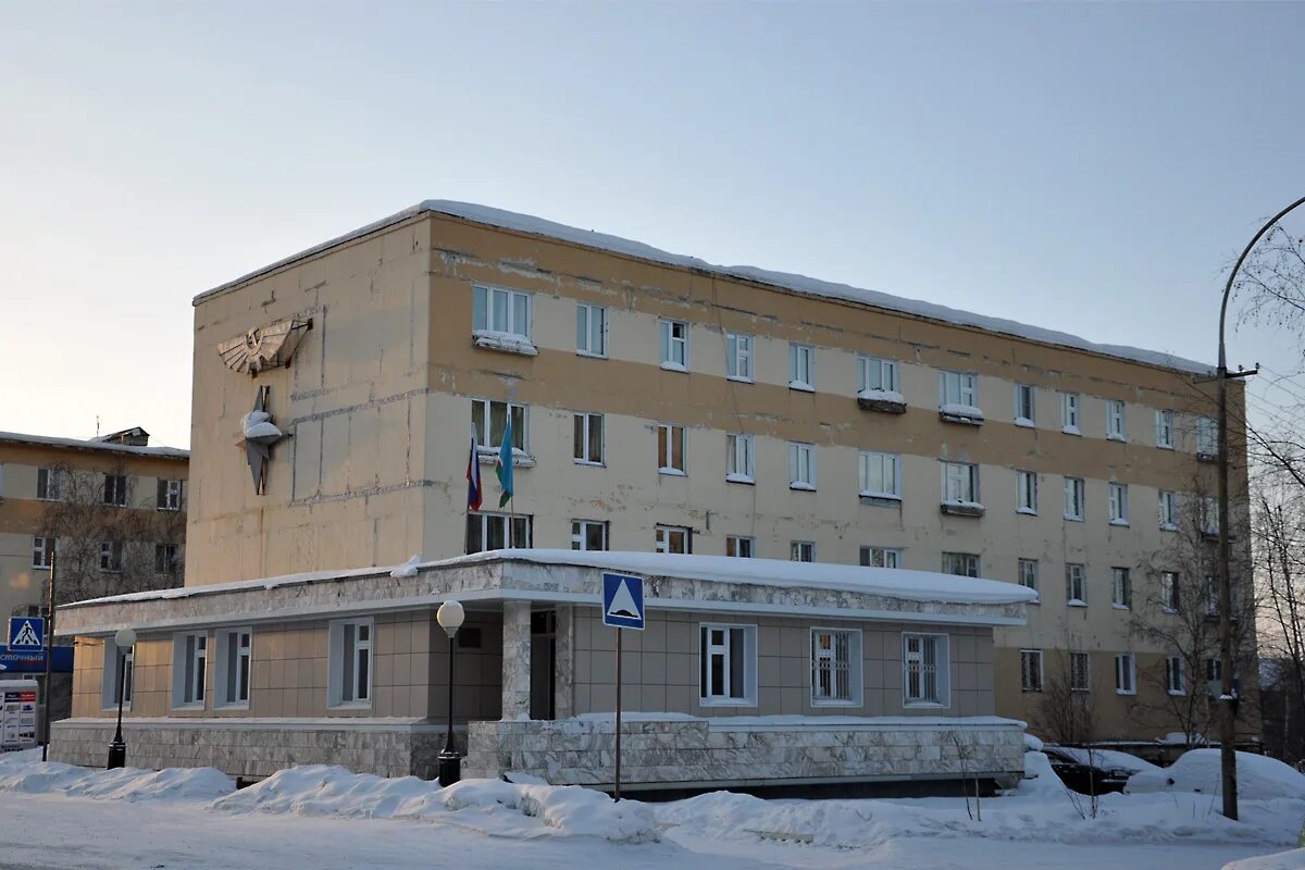 Центр занятости мирный якутия. Мирный якутия ул ленина 7. ленина 34 мирный. город мирный улица ленина. ленина 34 мирный якутия.