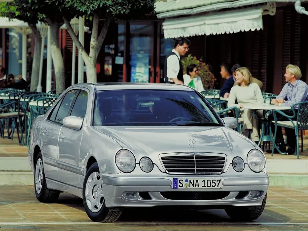 Mercedes-Benz w210. Mercedes Benz w210 1999. Mercedes Benz e class w210. Mercedes Benz e200 w210. Двести десятый