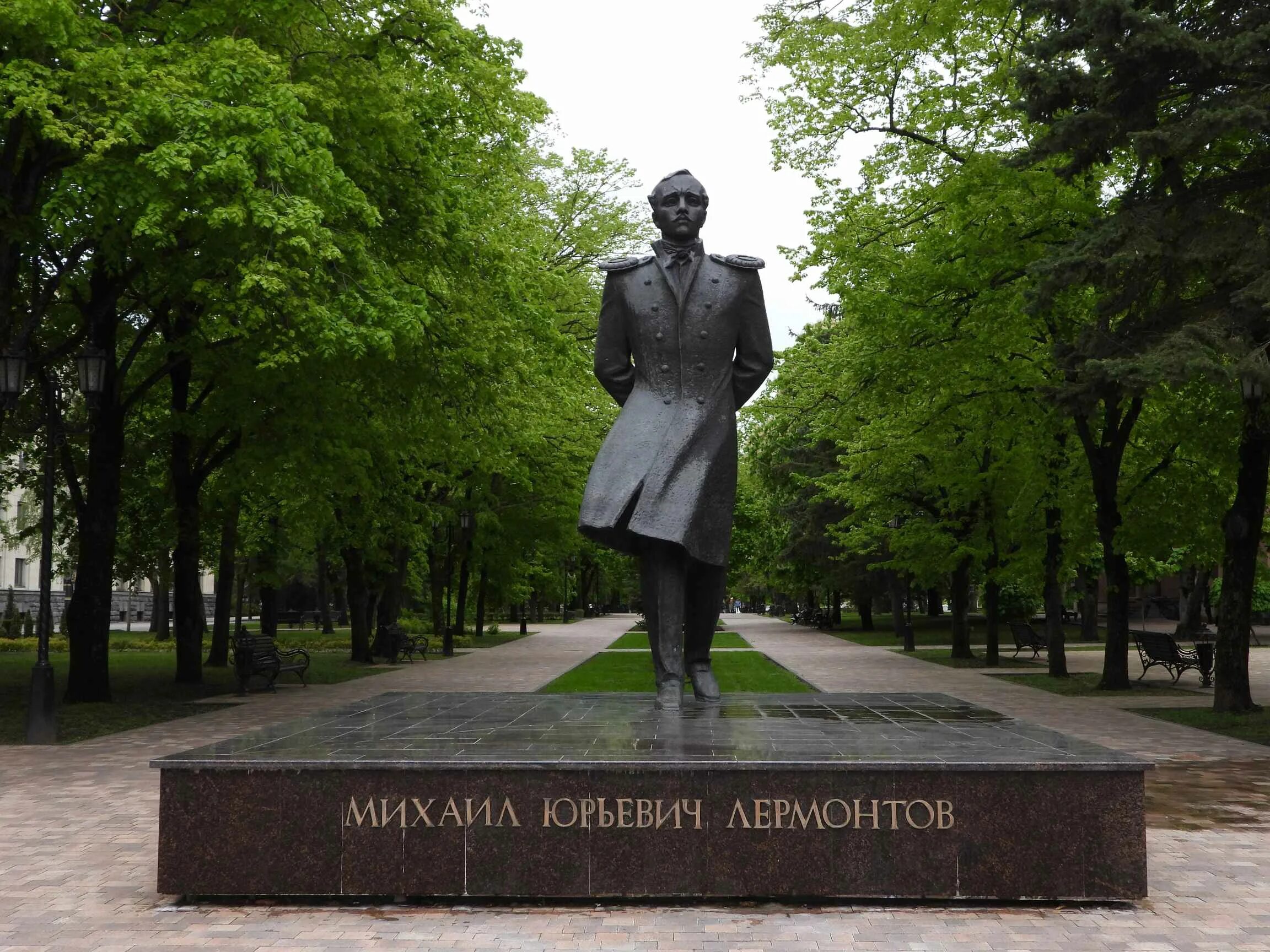 Город лермонтов ставропольский край. Лермонтов ставропольский край. Лермонтова ставропольский край. Город лермонтова ставропольского края. Памятник лермонтова города лермонтова.