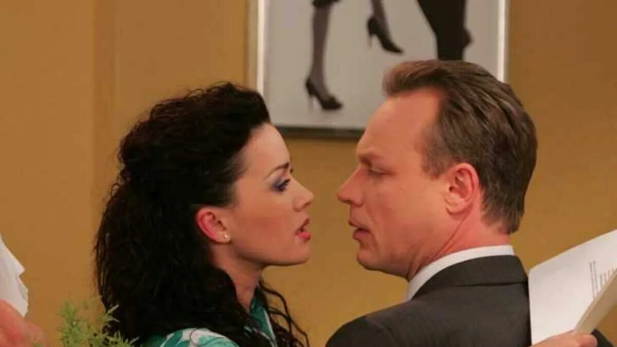 Жигунов и заворотнюк. Фото жигунова на прощании с заворотнюк. Заворотнюк и жигунов 7 дней. Жигунов и заворотнюк. Фото жигунова на прощании с заворотнюк.