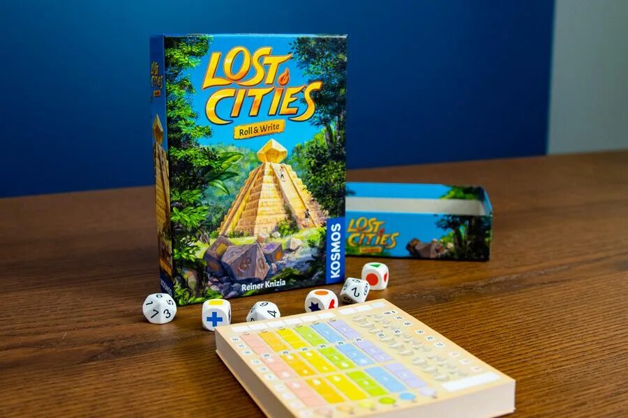 City roll. Настолки Roll and write. Roll and write игры. Lost Cities настольная игра. Lost Cities Roll and write настольная игра.