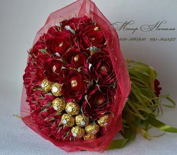 Букет для женщины из конфет своими